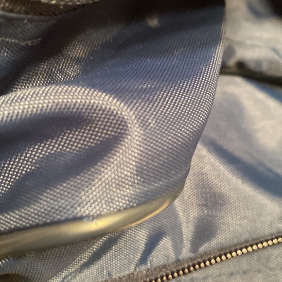 Holland America Navy & White collapsible tote - unused- 18” x 12” x 8” - Picture 7 of 13